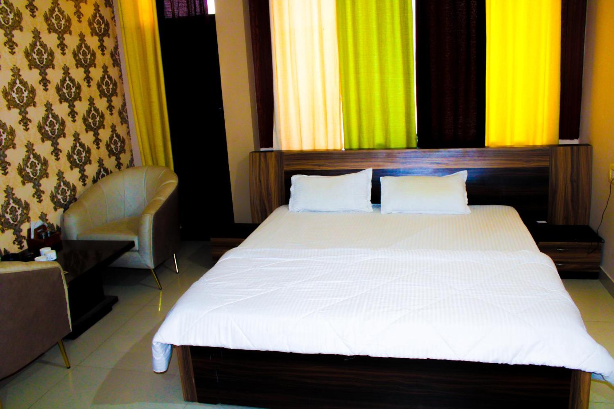 Sangam Hotel Chirawa المظهر الخارجي الصورة
